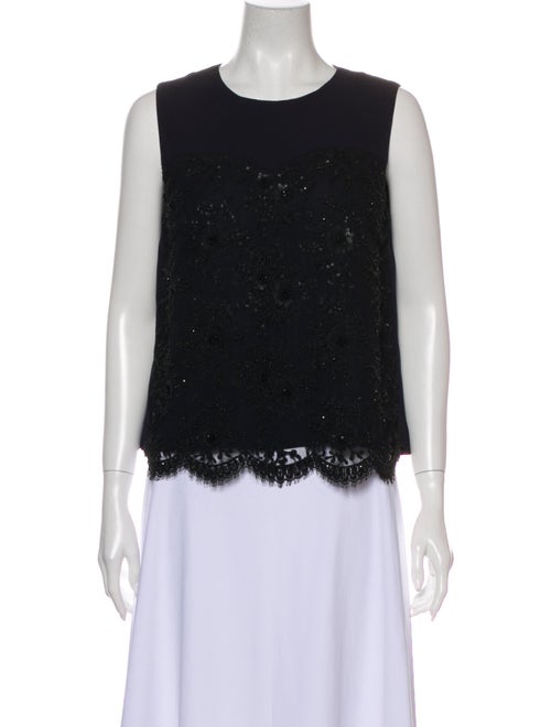 Leur Logette Lace Pattern Crew Neck Top Black