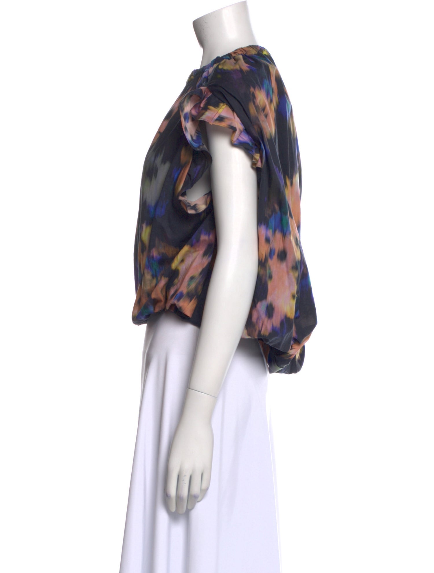 Leur Logette Floral Print Bateau Neckline Crop Top