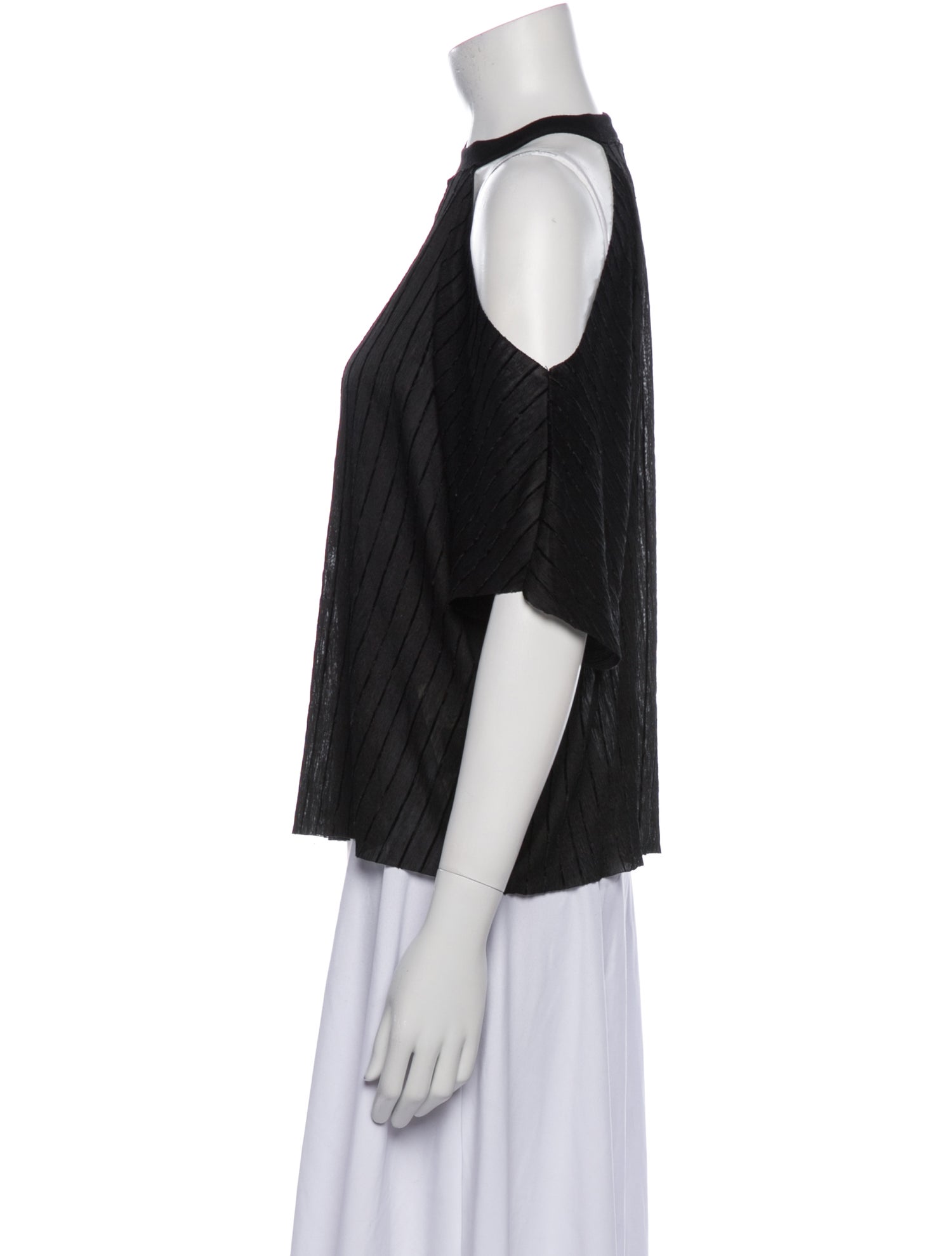 RtA Off-The-Shoulder Short Sleeve Top