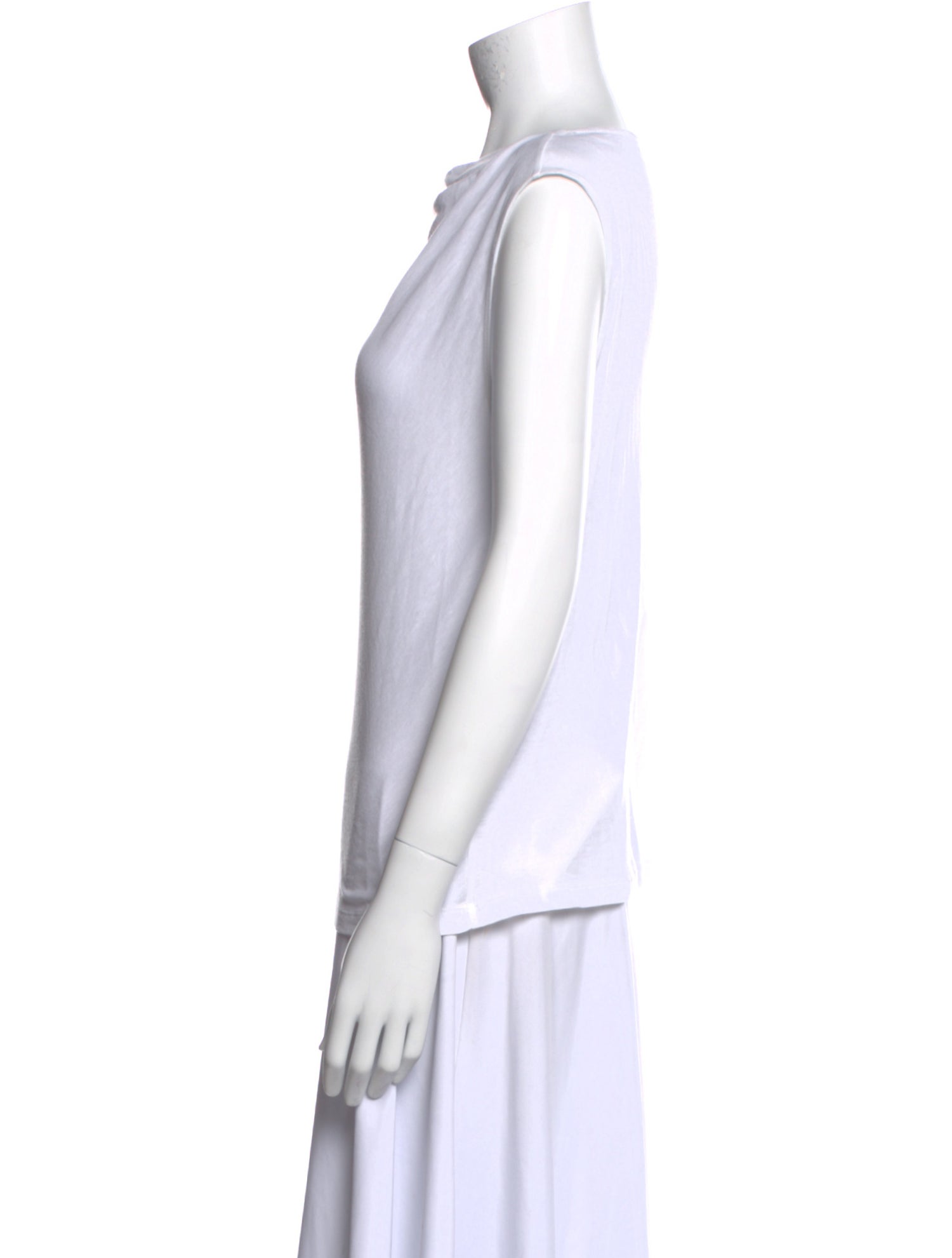 RtA Bateau Neckline Sleeveless Top