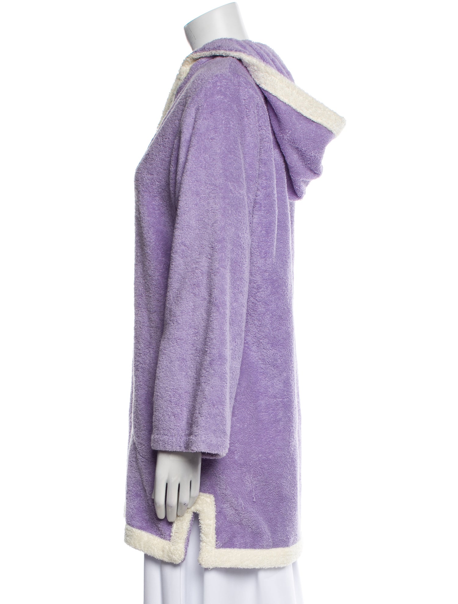 Lisa Marie Fernandez Robe