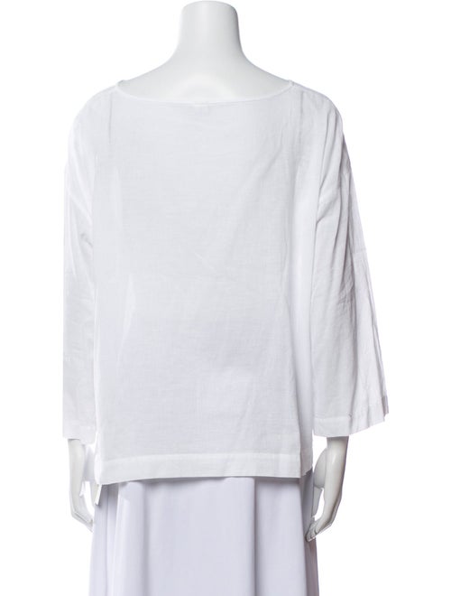 45R Bateau Neckline Three-Quarter Sleeve Top