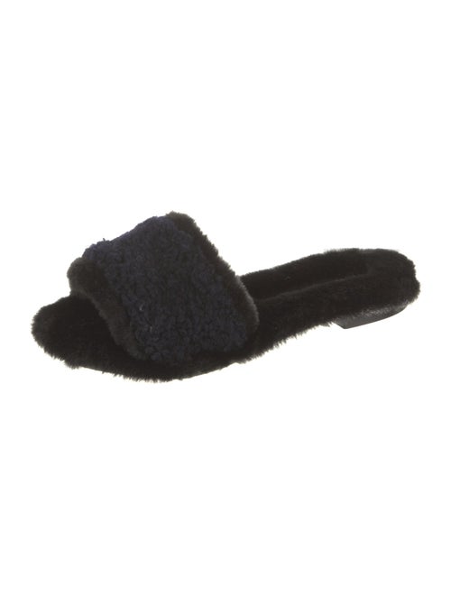 Avec Modération Shearling Slides