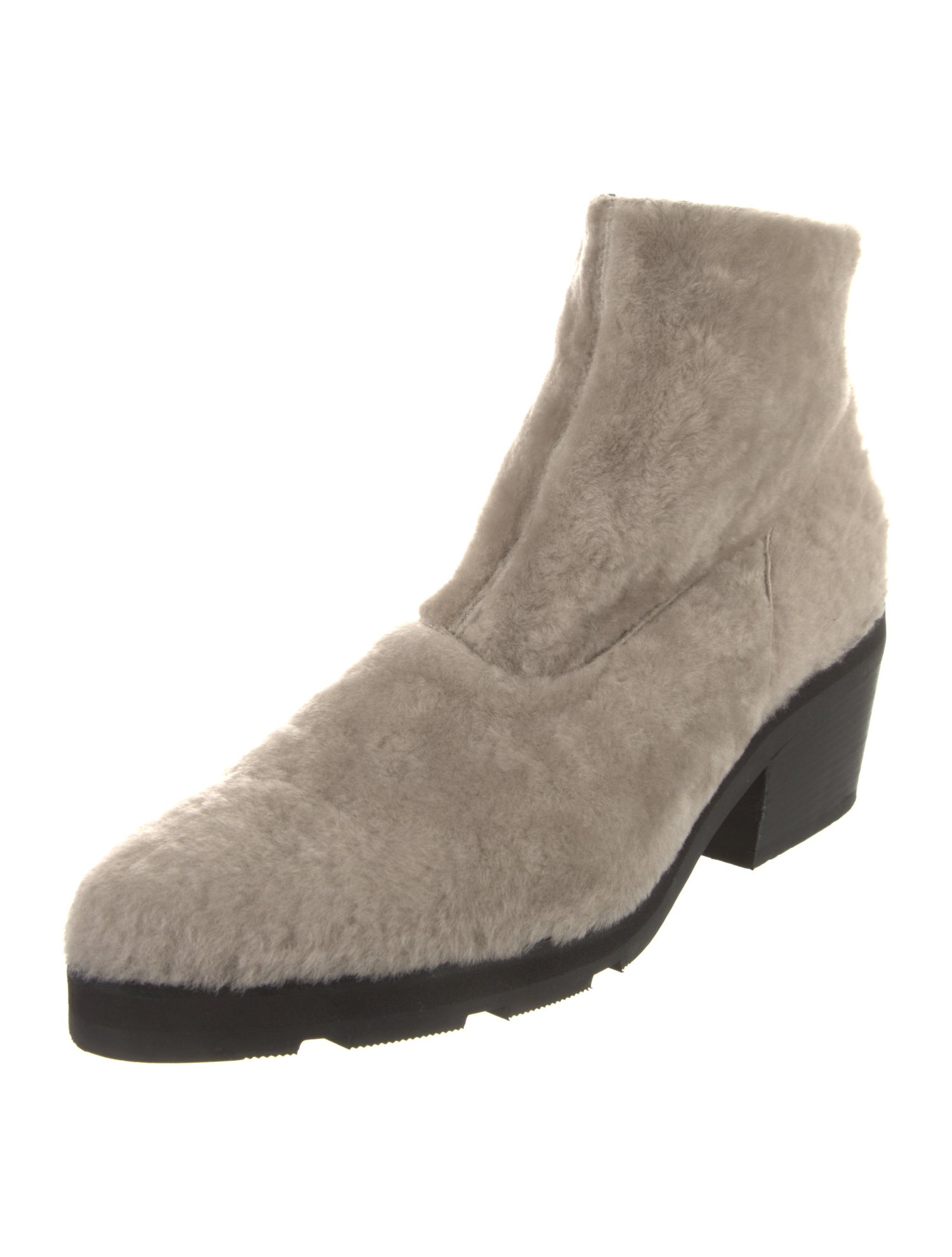 LD Tuttle Shearling Boots