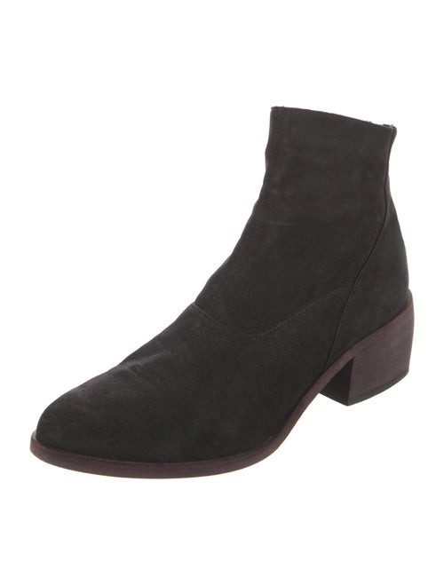 LD Tuttle Suede Combat Boots