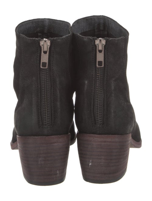 LD Tuttle Suede Combat Boots