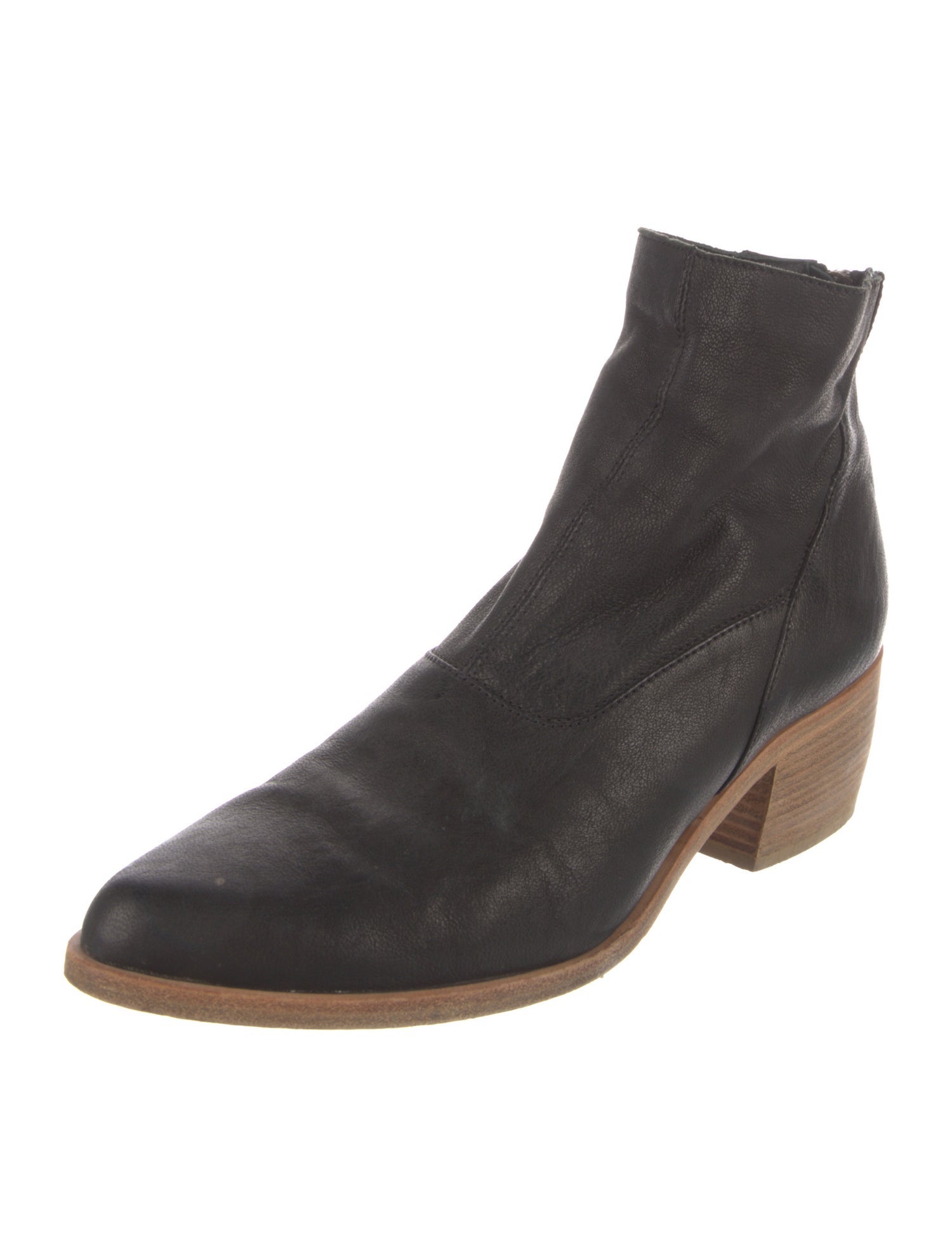 LD Tuttle Leather Boots
