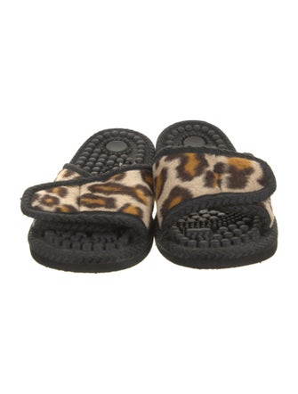 Jacques Levine Faux Fur Animal Print Slides