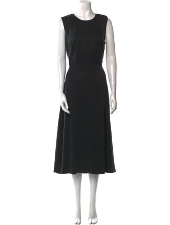 Agnes B. Crew Neck Midi Length Dress