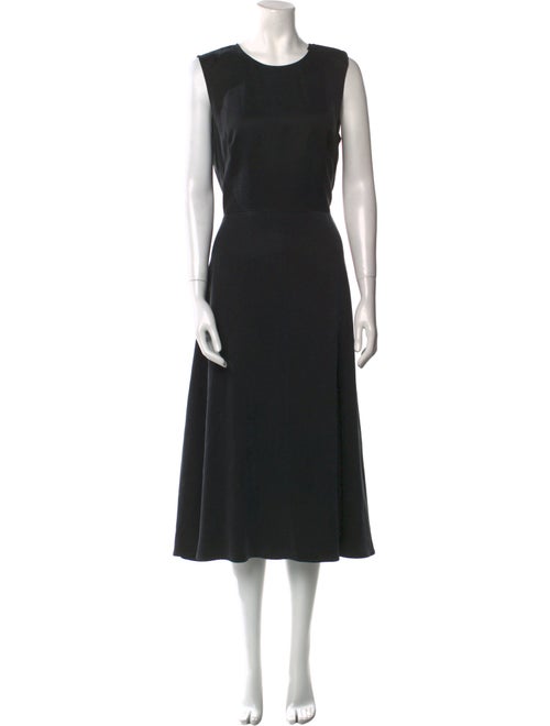 Agnes B. Crew Neck Midi Length Dress