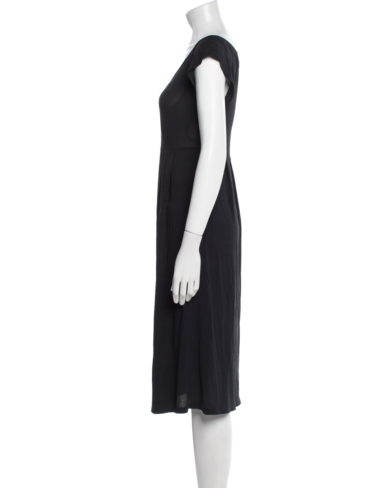 Agnes B. V-Neck Knee-Length Dress