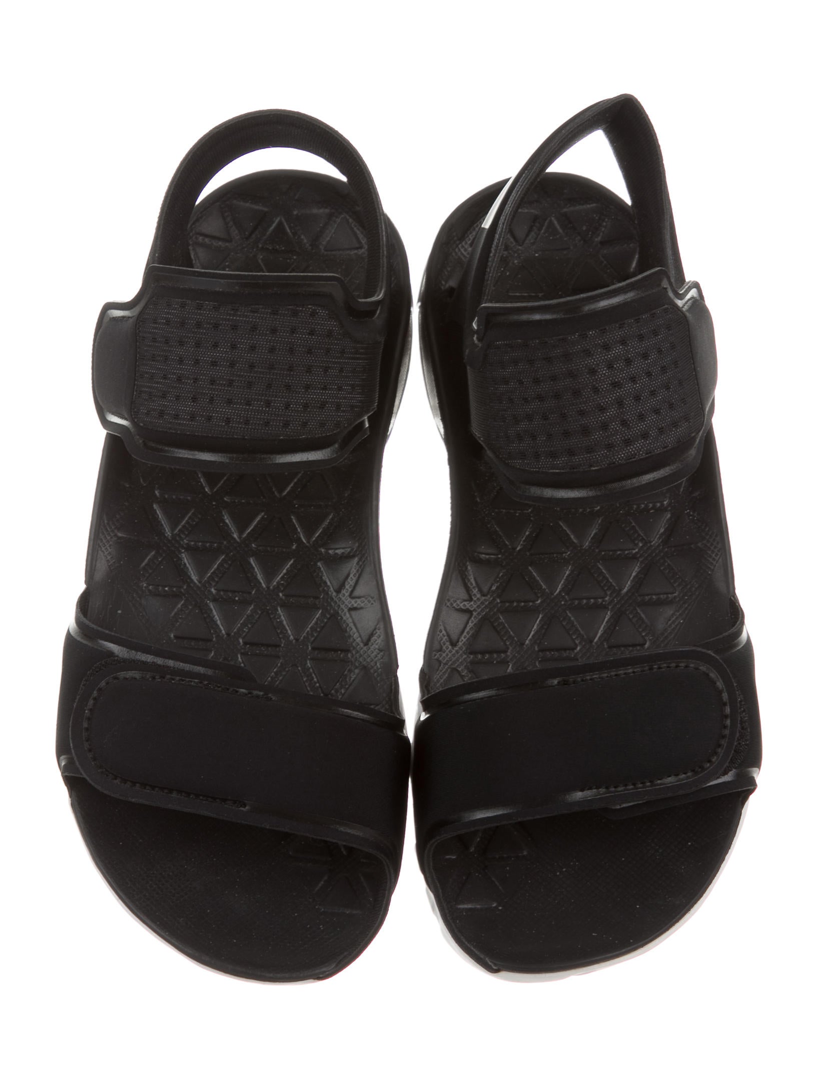 velcro sandals size 5