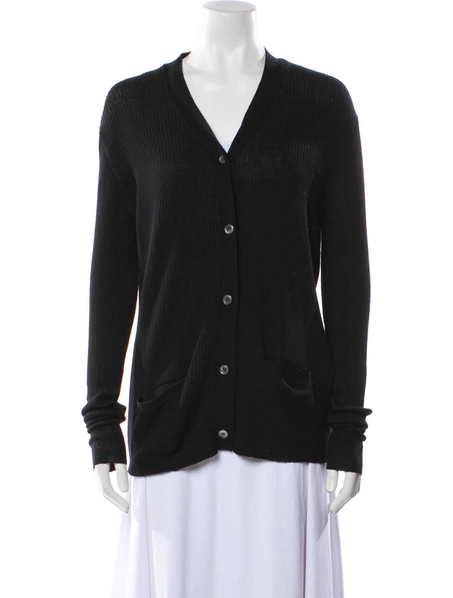 6397 Merino Wool V-Neck Sweater