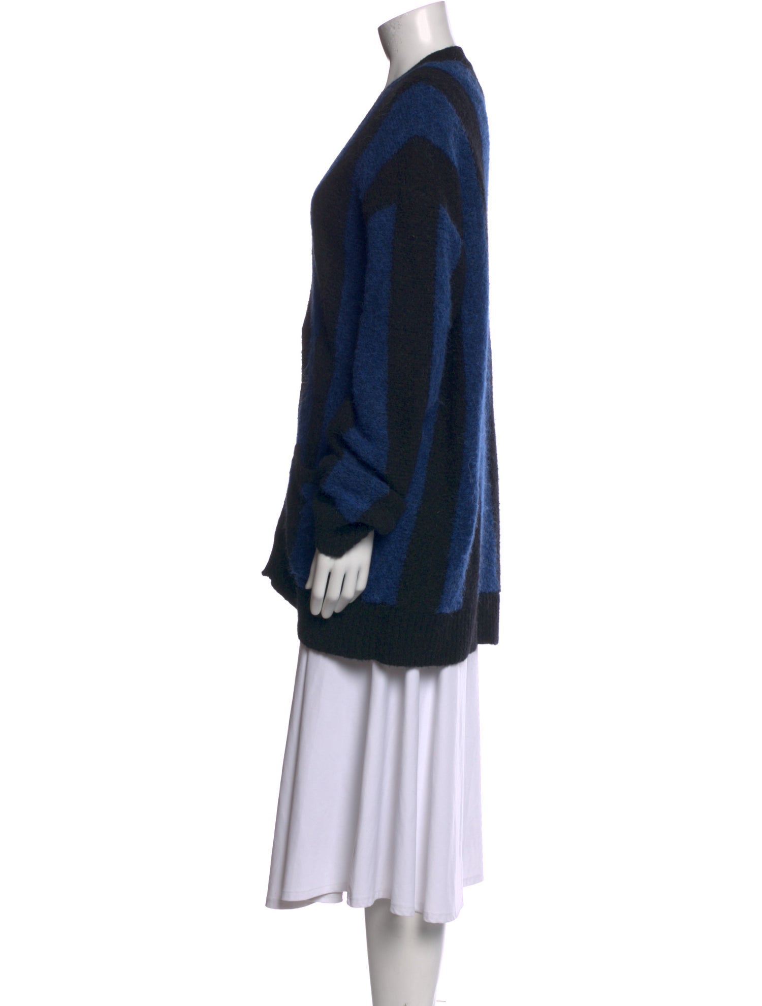 6397 Striped V-Neck Sweater