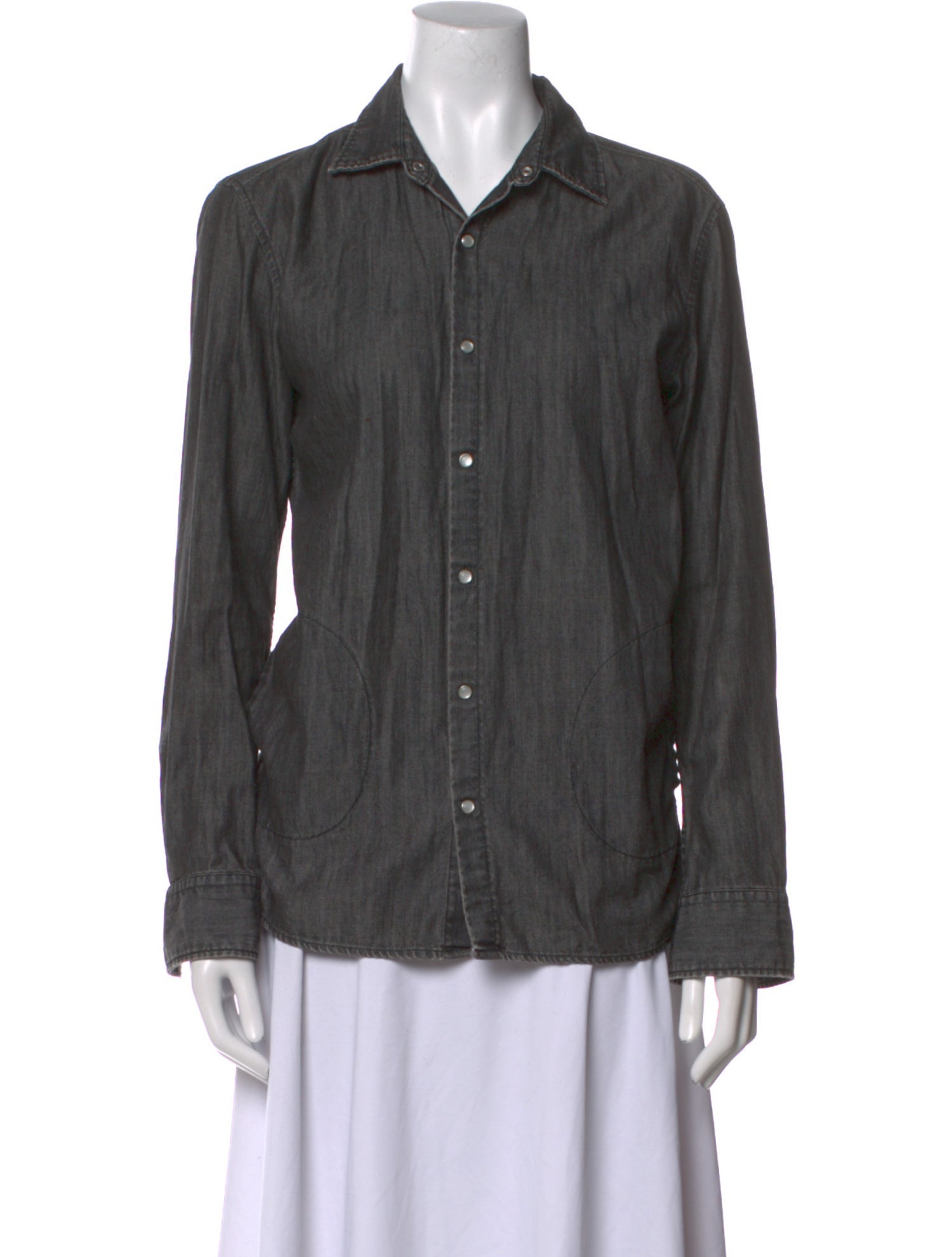 6397 Long Sleeve Button-Up Top