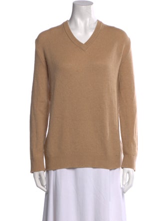 6397 Cashmere V-Neck Sweater