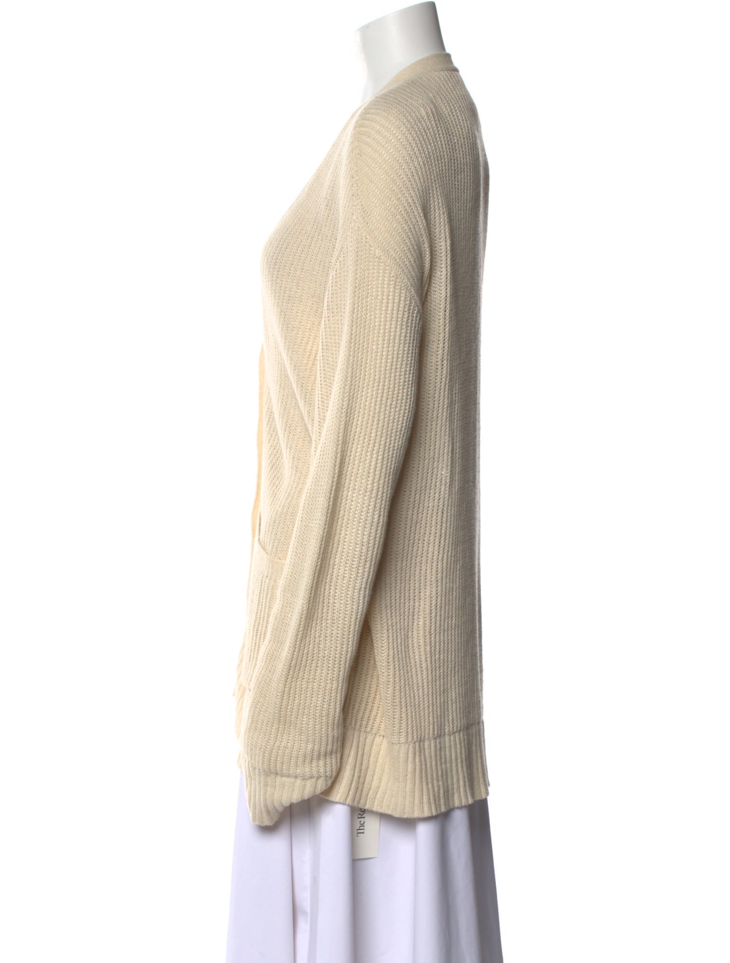 6397 Linen V-Neck Sweater