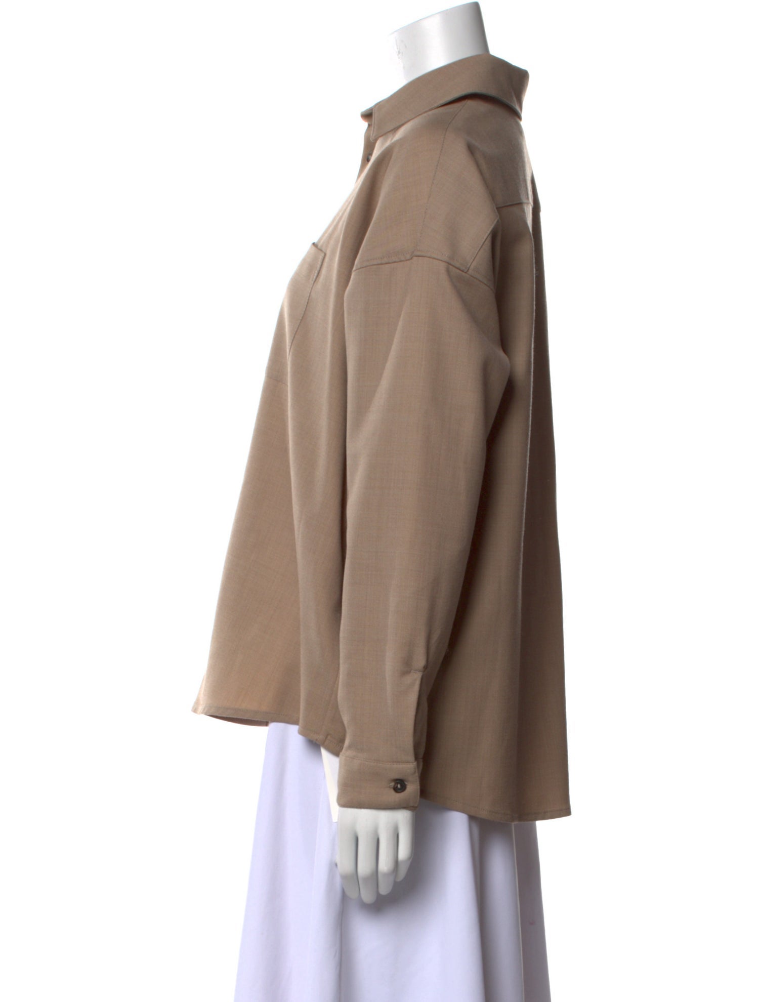 6397 Long Sleeve Button-Up Top