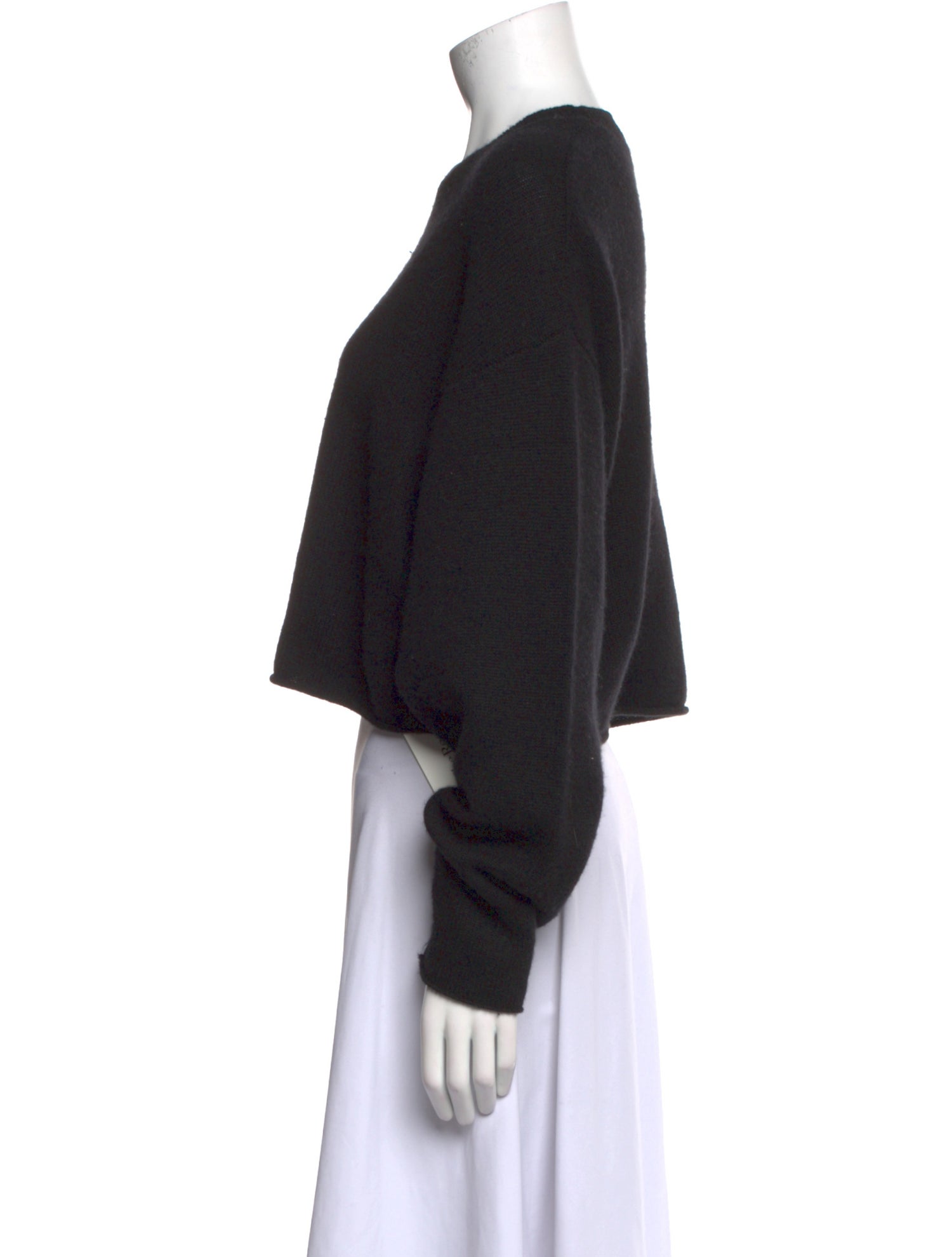 6397 Cashmere Crew Neck Sweater