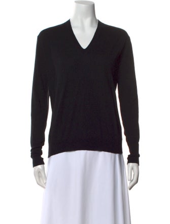 6397 Merino Wool V-Neck Sweater
