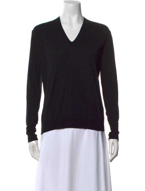 6397 Merino Wool V-Neck Sweater