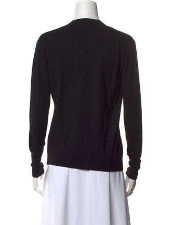6397 Merino Wool V-Neck Sweater