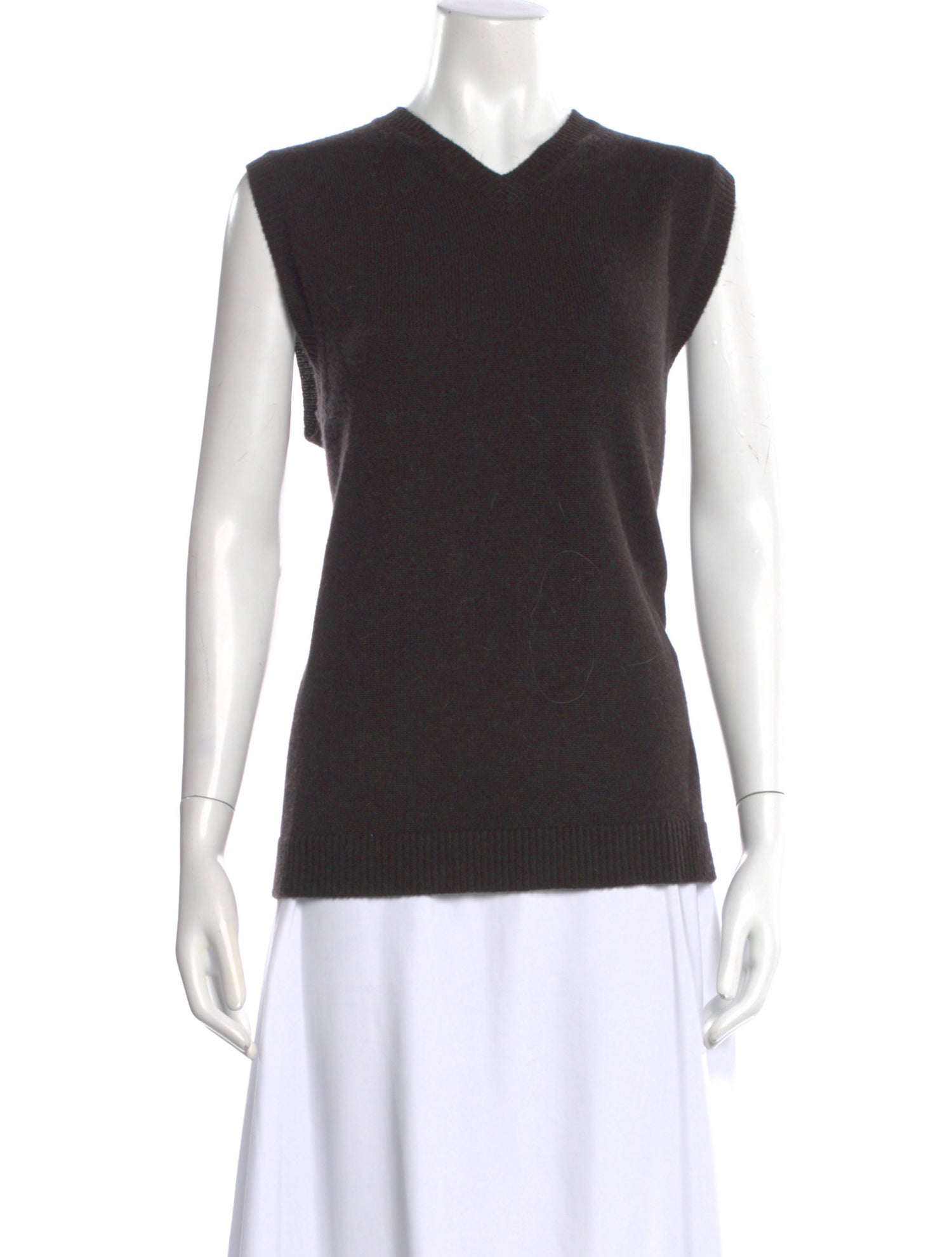 6397 Silk V-Neck Sweater