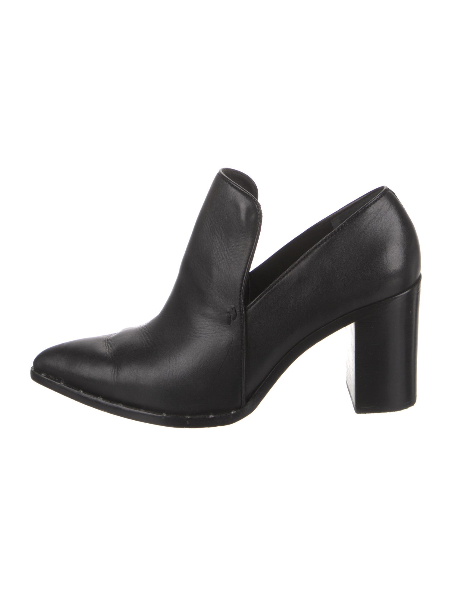 Schutz Leather Pumps