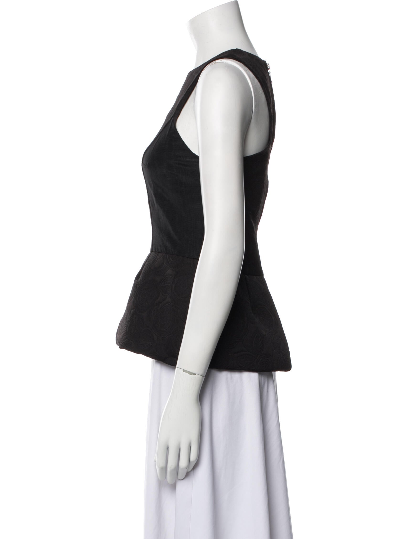 Nicholas Crew Neck Sleeveless Top