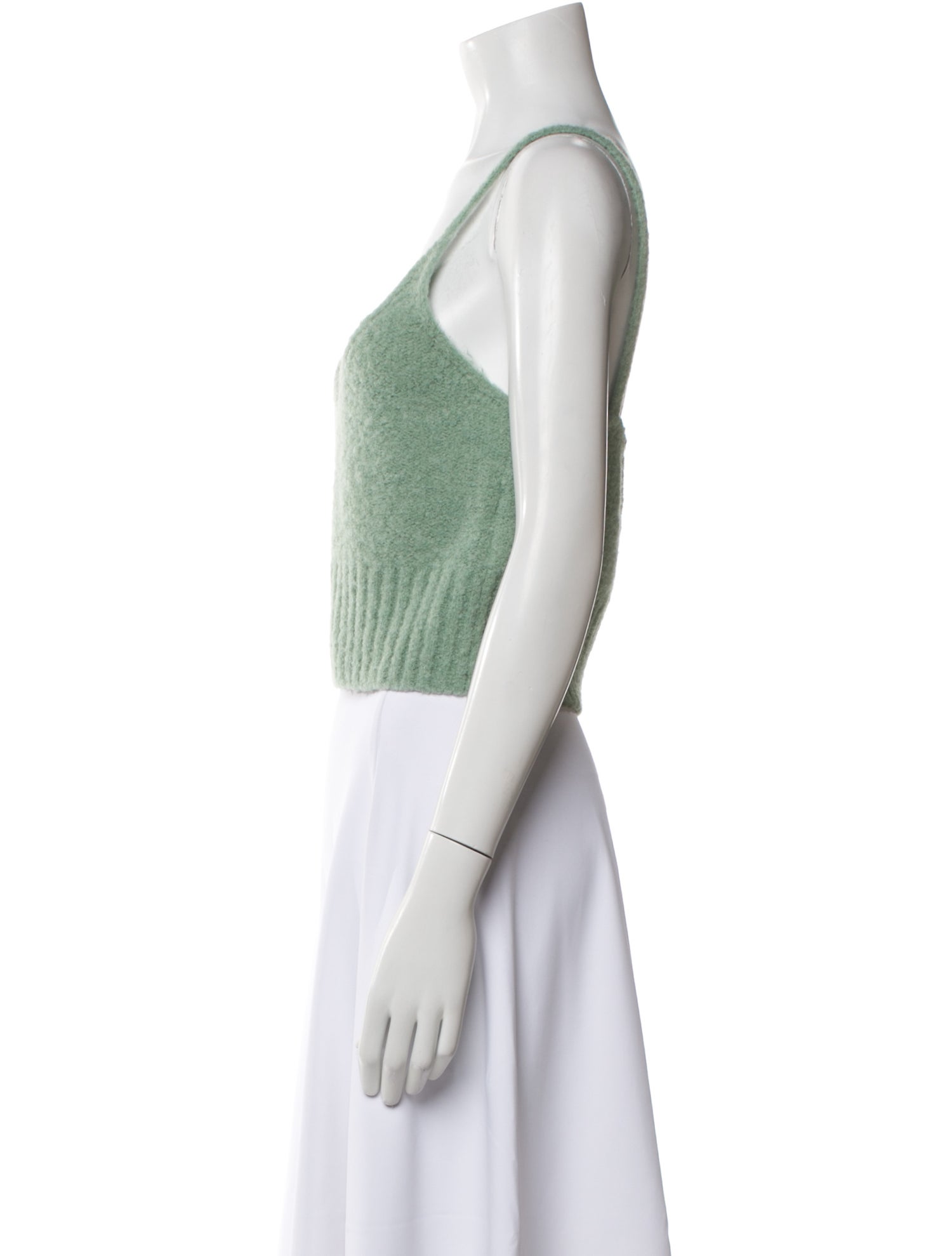 Nicholas V-Neck Sleeveless Crop Top