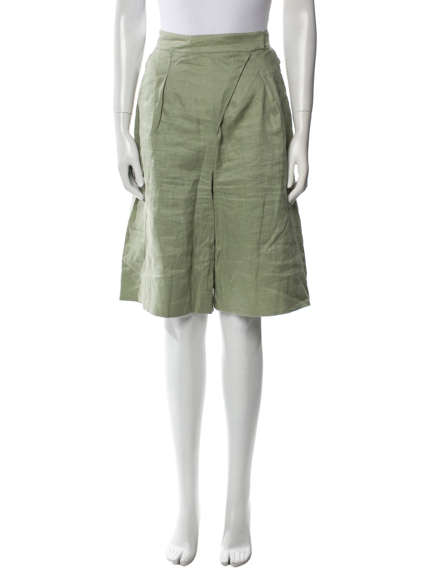 Nicholas Linen Knee-Length Shorts