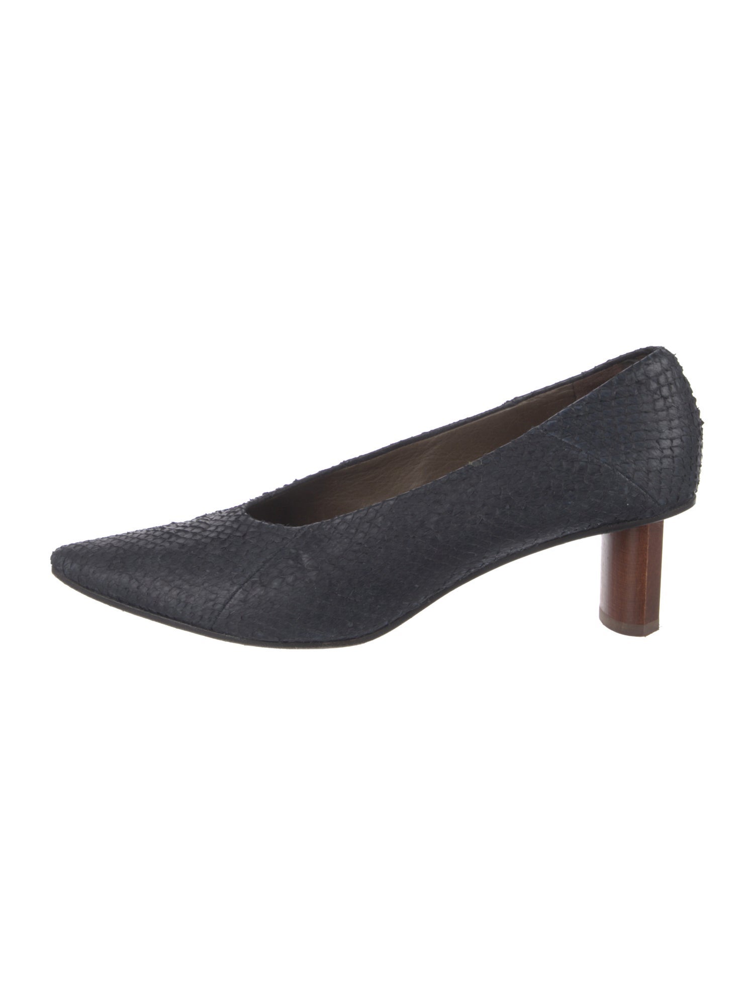 Coclico Embossed Leather Pumps