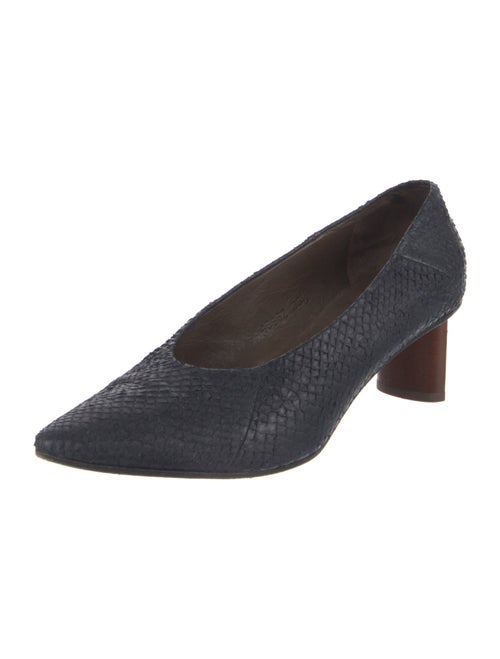Coclico Embossed Leather Pumps
