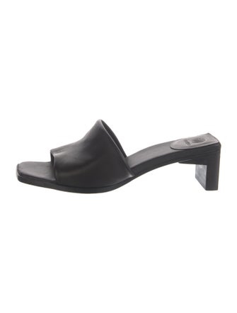 Coclico Leather Slides