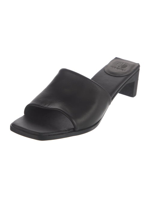Coclico Leather Slides