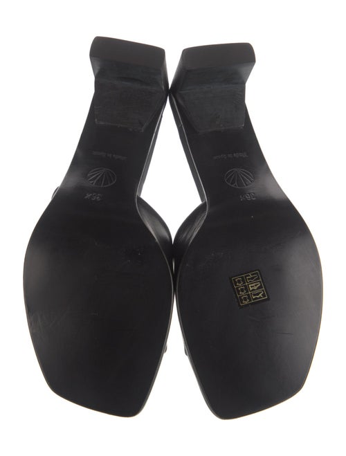 Coclico Leather Slides