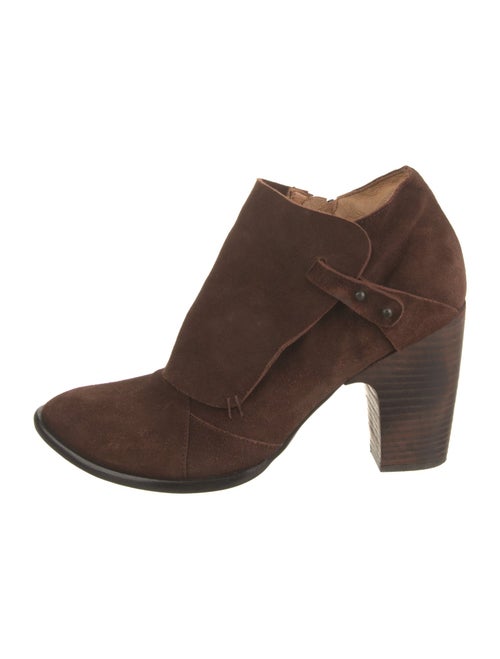 Coclico Suede Boots