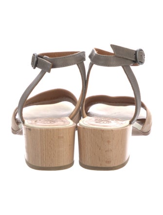 Coclico Suede Sandals