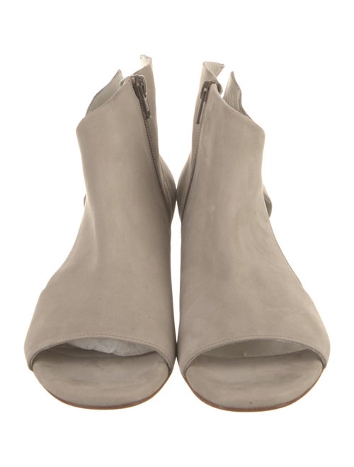 Coclico Suede Cutout Accent Mules