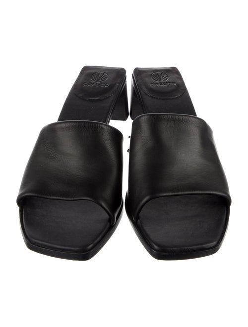 Coclico Leather Slides
