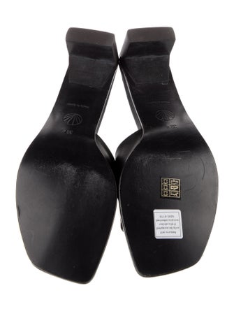 Coclico Leather Slides