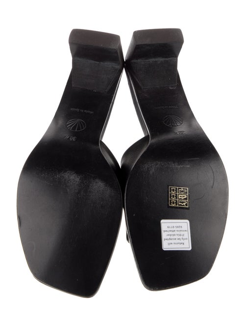 Coclico Leather Slides