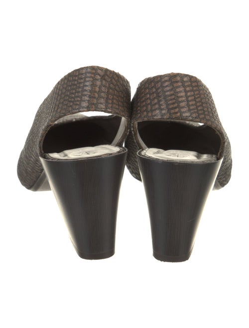 Coclico Leather Animal Print Slingback Pumps