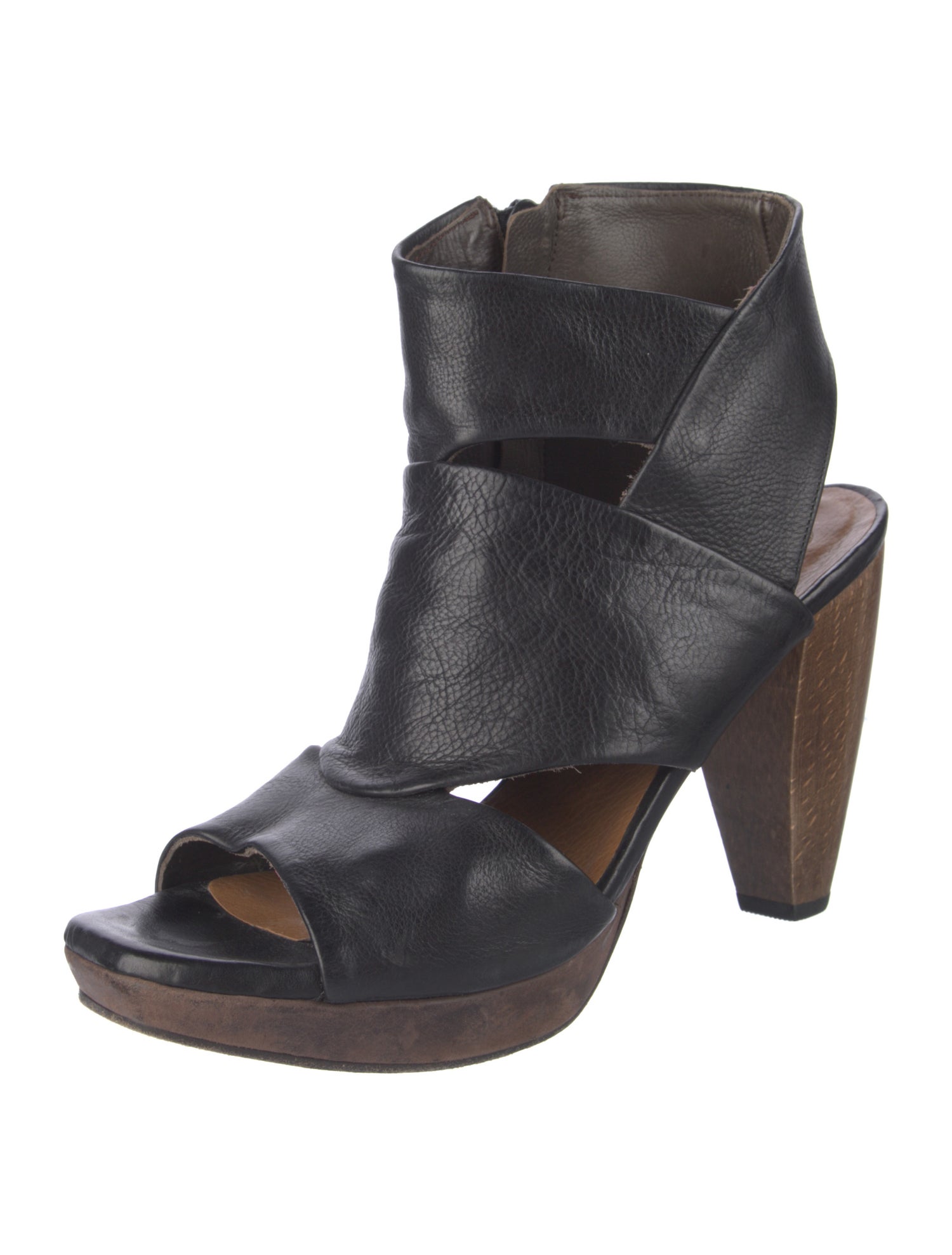 Coclico Leather Slingback Pumps