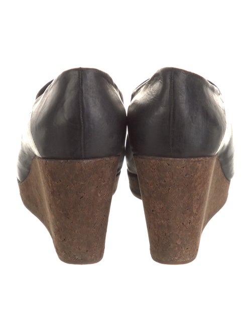 Coclico Leather Pumps