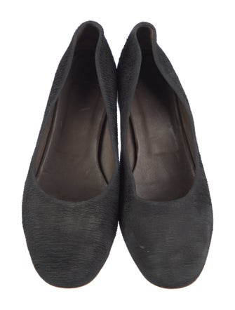 Coclico Suede Pumps