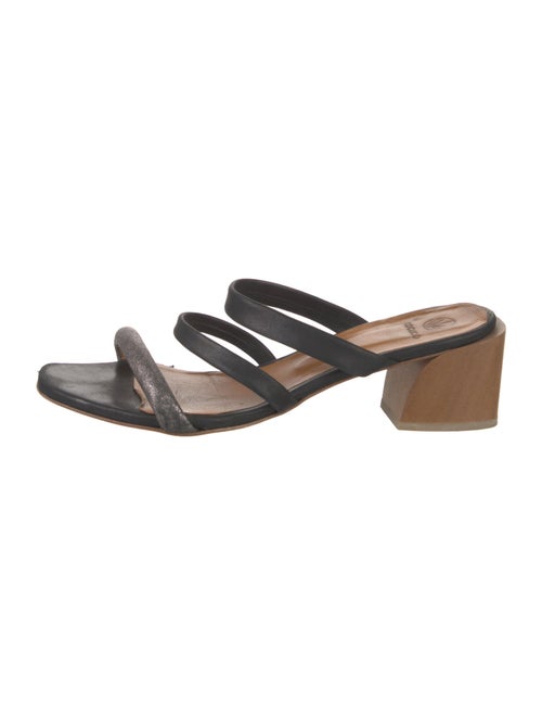 Coclico Leather Slides