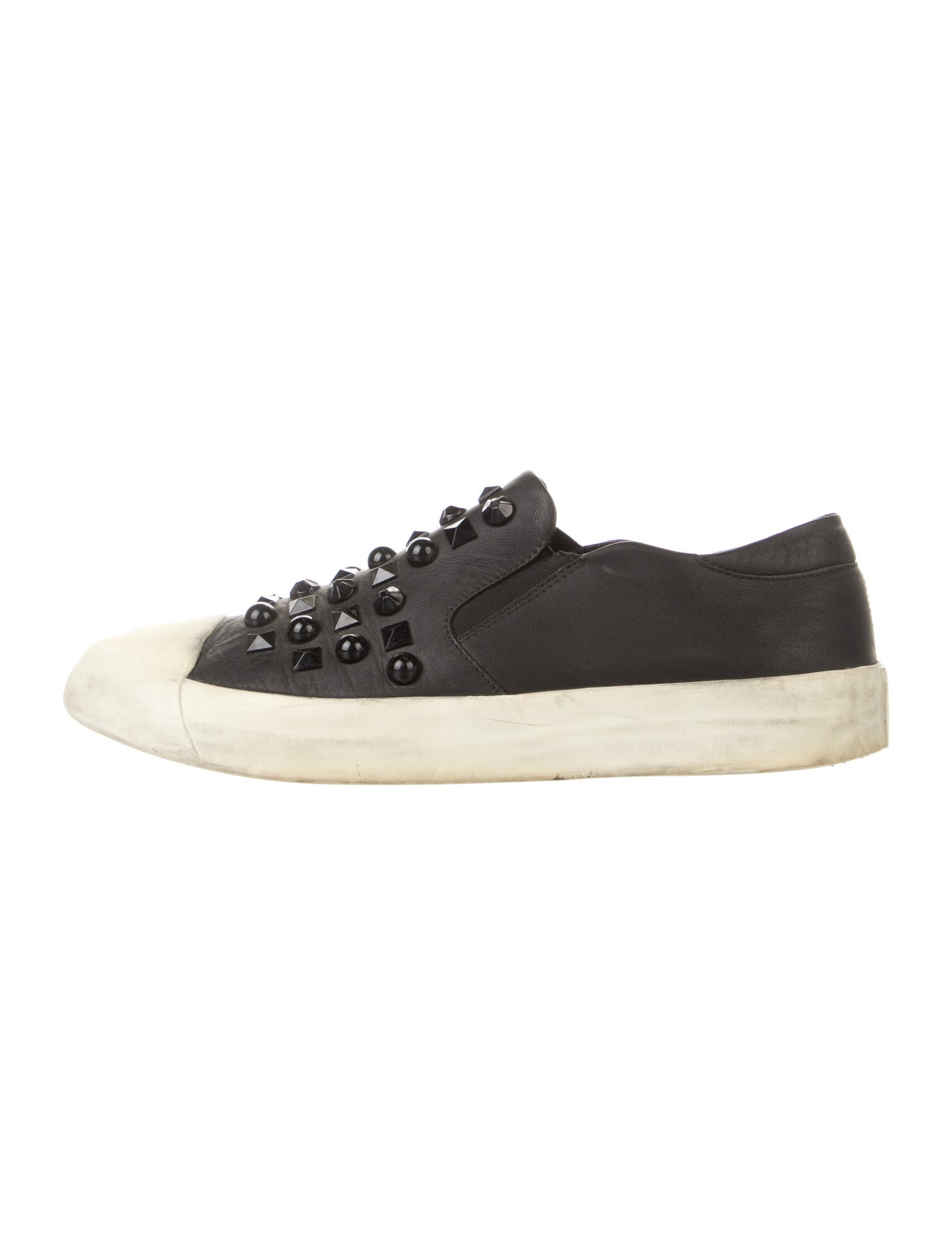 OXS Leather Studded Accents Sneakers