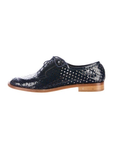 perforated oxford shoes toro perforated patent leather oxfords shoes perforated oxford shoes toro perforated patent leather oxfords shoes