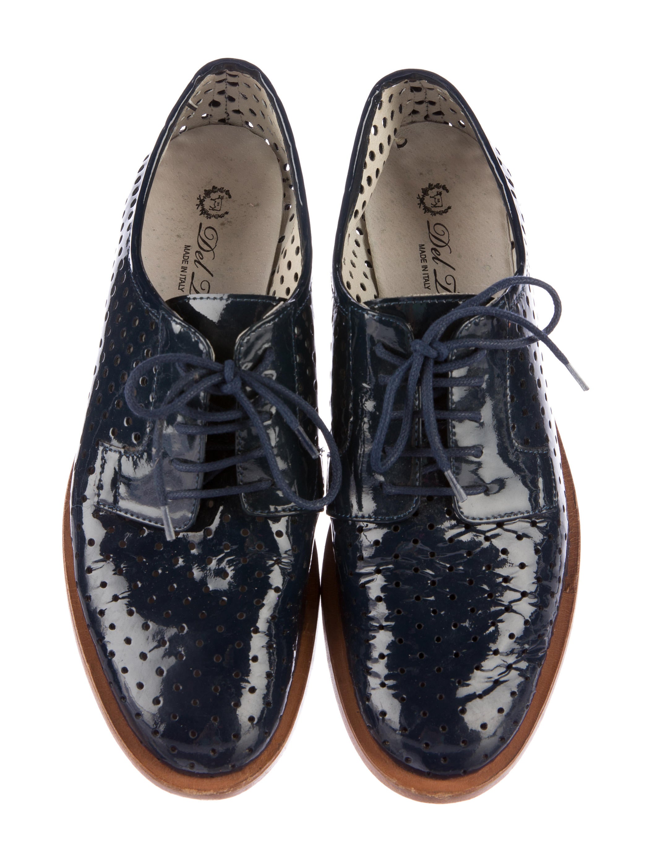perforated oxford shoes toro perforated patent leather oxfords shoes perforated oxford shoes toro perforated patent leather oxfords shoes